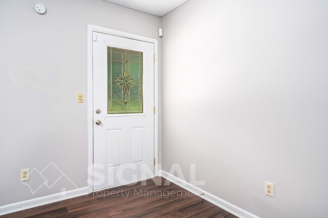 Foto del edificio - 515 8th Ave SW