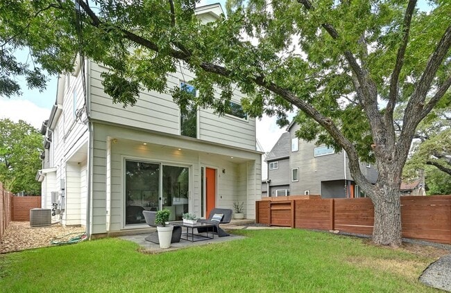 Foto del edificio - 2502 Southland Dr
