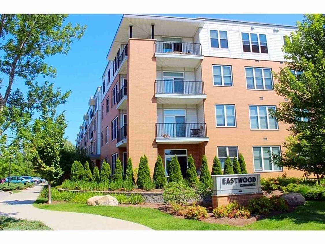 Eastwood Commons 1bd/1ba Condo - Available 6/1 - Eastwood Commons 1bd/1ba Condo - Available 6/1