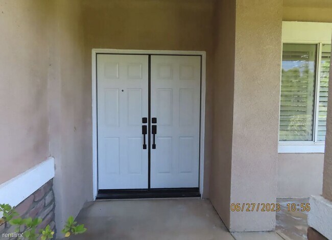 Building Photo - 4 br, 2.5 bath House - 32007 Camino Molnar