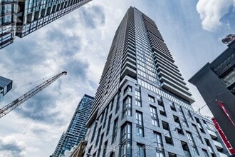 Building Photo - 115 Blue Jays Way