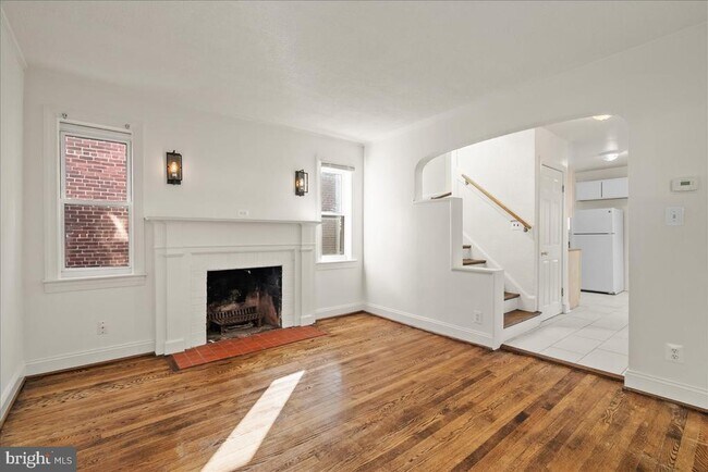 Foto del edificio - 6416 Blair Rd NW