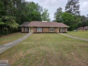 Building Photo - 280 Chase Dr