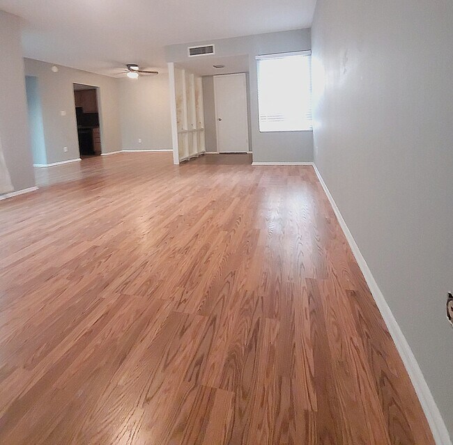 Foto del edificio - 13403 N 24th Ln
