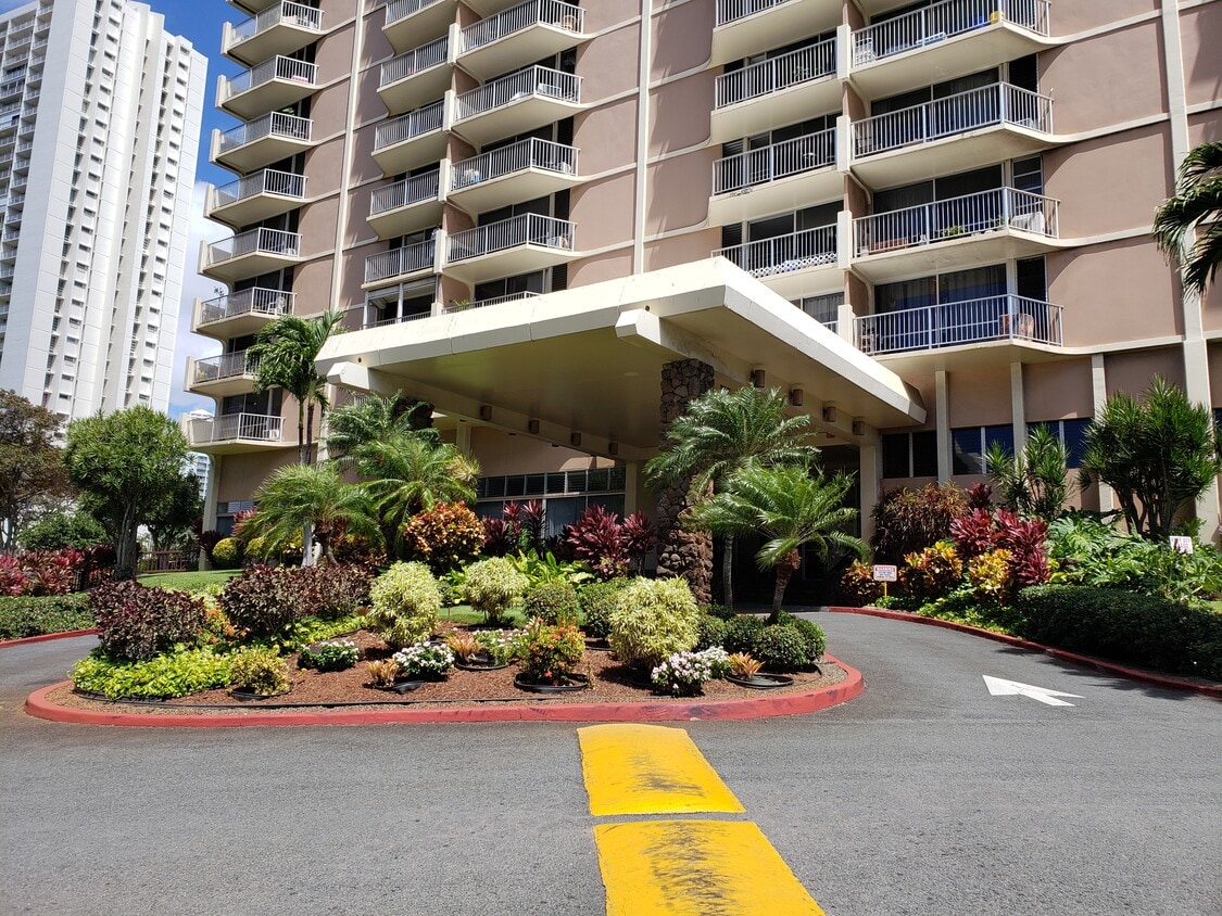 98450 Koauka Loop Unit 902, Aiea, HI 96701 Condo for Rent in Aiea