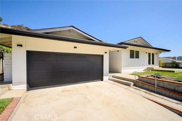 Building Photo - 1323 Branta Dr