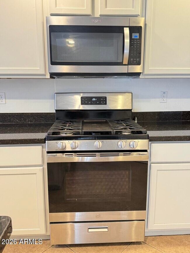 Foto del edificio - 2611 N 48th St