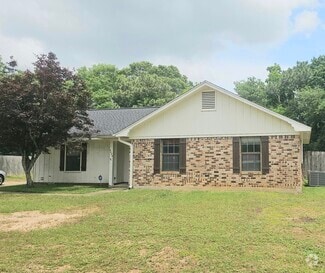 Building Photo - 9420 Burnt Tree Dr