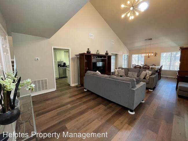 Building Photo - 3 br, 2.5 bath House - 23 Courtside Cir