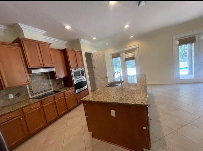Building Photo - 10531 Mistflower Ln