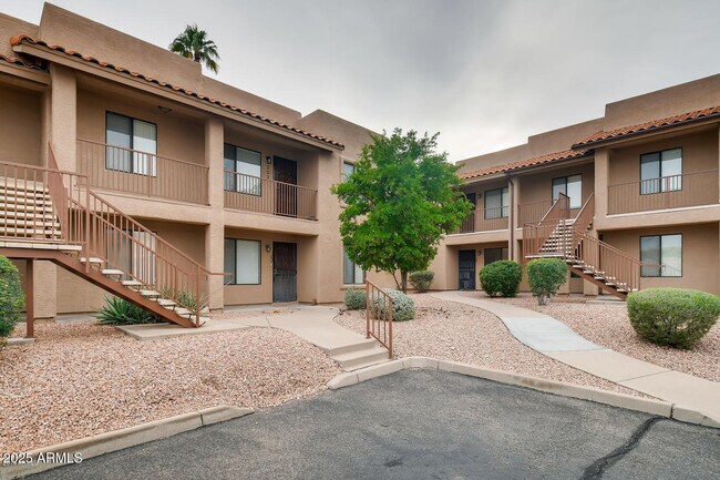 Foto del edificio - 13636 N Saguaro Blvd