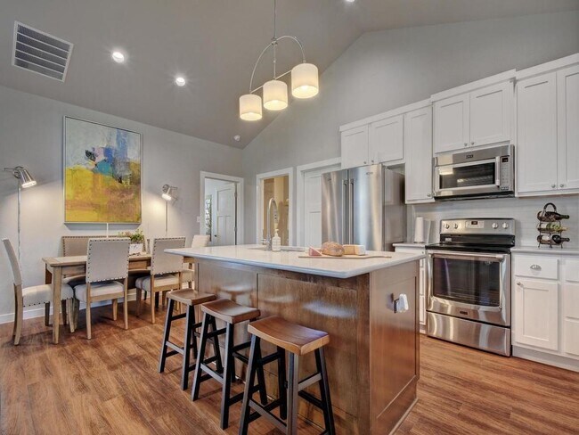 Foto del edificio - 260 Rose Dr