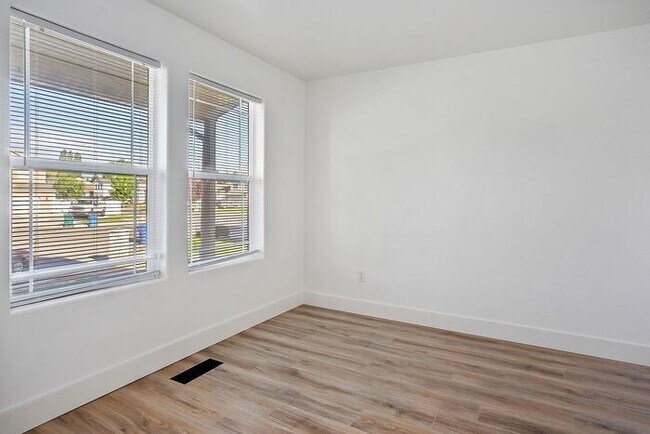 Foto del edificio - Beautiful Single Family Home for Rent in Lehi