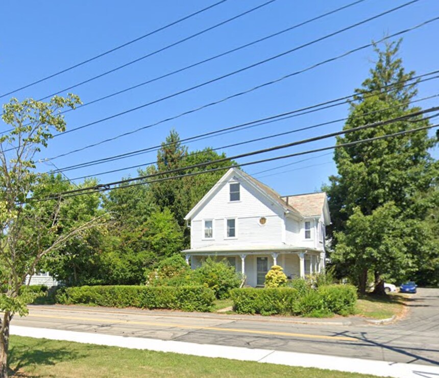 Foto principal - 385 Grant St
