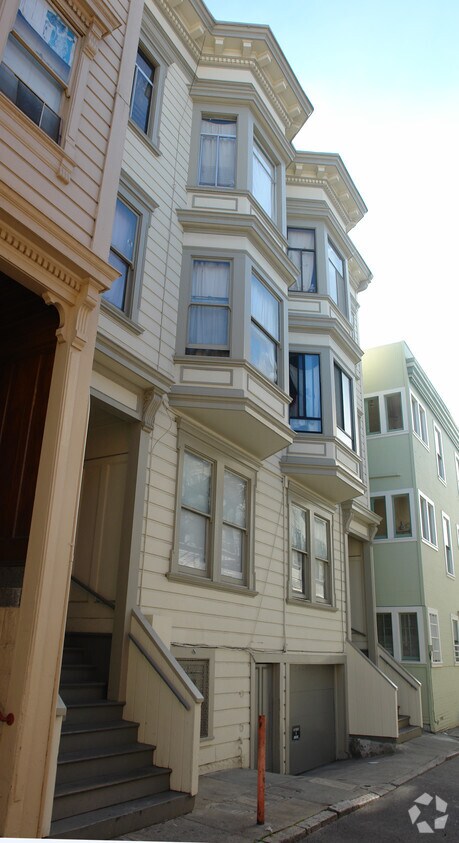 Building Photo - 152-162 Jasper Pl