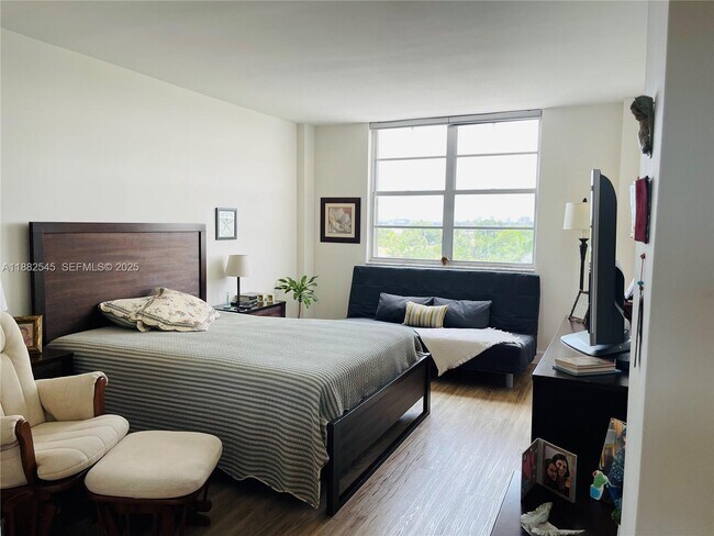 Foto del edificio - 1455 N Treasure Dr