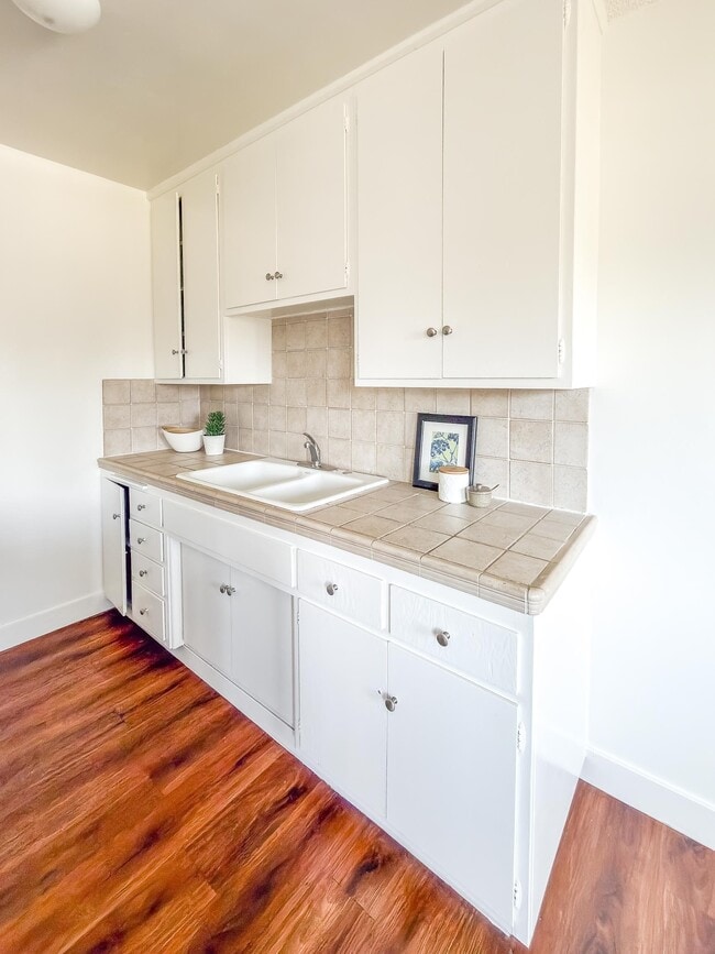 Foto del edificio - 2540 3rd Ave