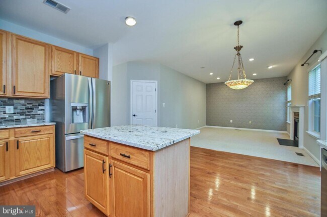 Building Photo - 20929 Glenburn Terrace