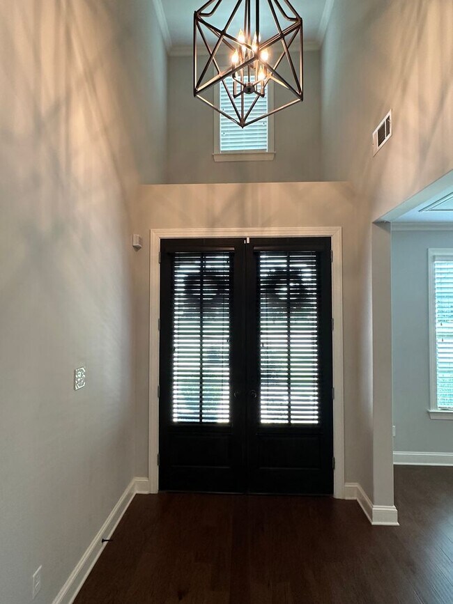 Foto del edificio - Stunning Collierville Home Near Colliervil...