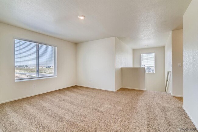 Foto del edificio - 1060 Long Meadows St