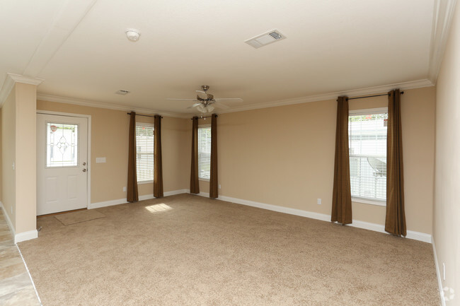 Interior Photo - Continental Village
