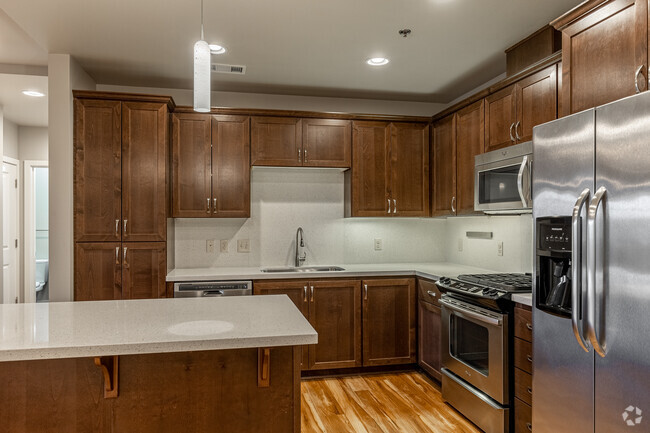 2BR, 2BA - 1479SF - The Meridian Apartments