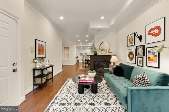 Foto del edificio - 1512 Park Rd NW