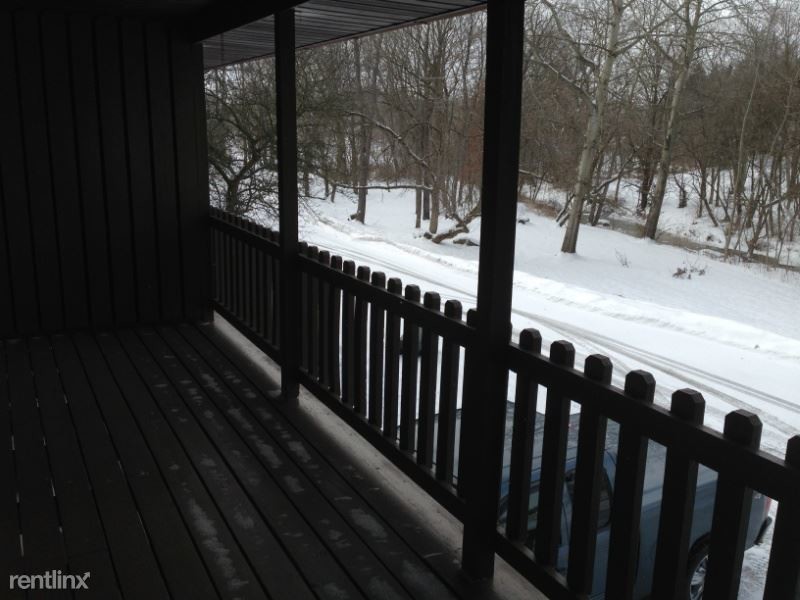 Primary Photo - 2 br, 1 bath Apartment - 261 S. Milton