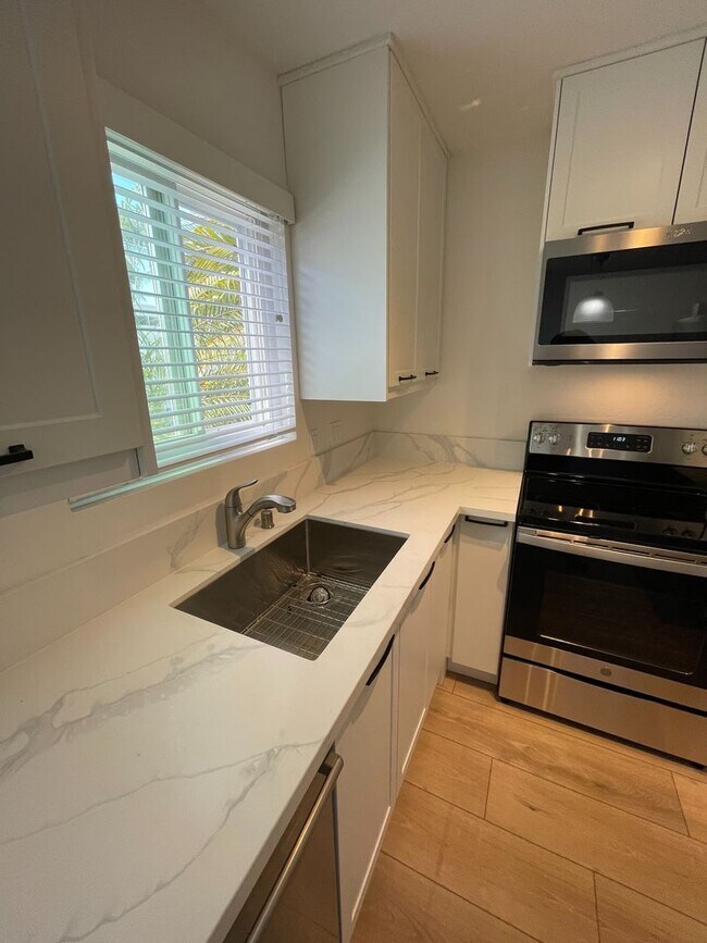 Foto del edificio - 2238 Manchester Ave