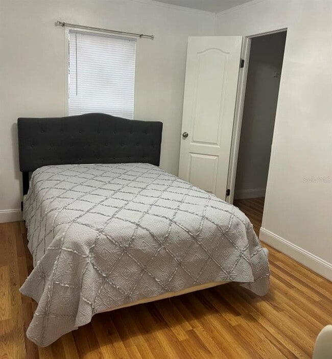 Foto del edificio - 7500 Sabre St