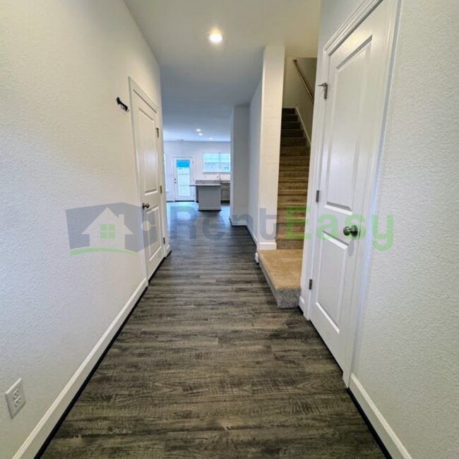 Foto del edificio - 2414 Trafton Pl