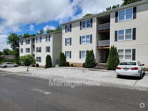 Building Photo - 210 Cardinal Wy