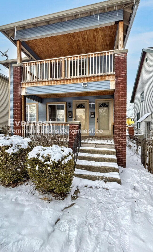 Foto del edificio - 466 E Oakland Ave