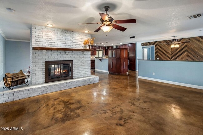 Foto del edificio - 852 W Caribbean Ln