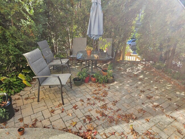 Foto del edificio - 9 Manor House Ln