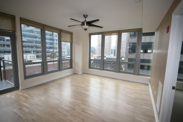 Building Photo - 565 W Quincy St