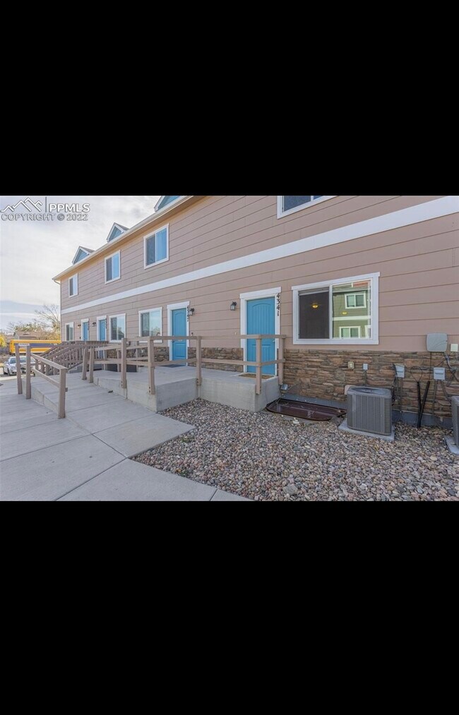 Photo - 4341 River Line Grv House