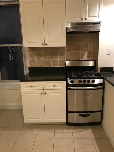 Foto del edificio - 404-406 W 44th St