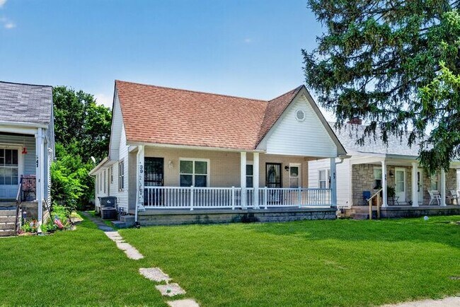 Foto del edificio - Freshly Updated Home in Warren Township