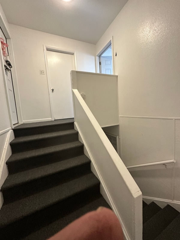 Building Photo - 308 Kay Ave