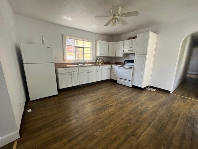 Foto del edificio - 133 Thompson Ave