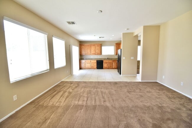 Foto del edificio - Beautiful 4BED/3BATH/CAR home located in SW Las Vegas!