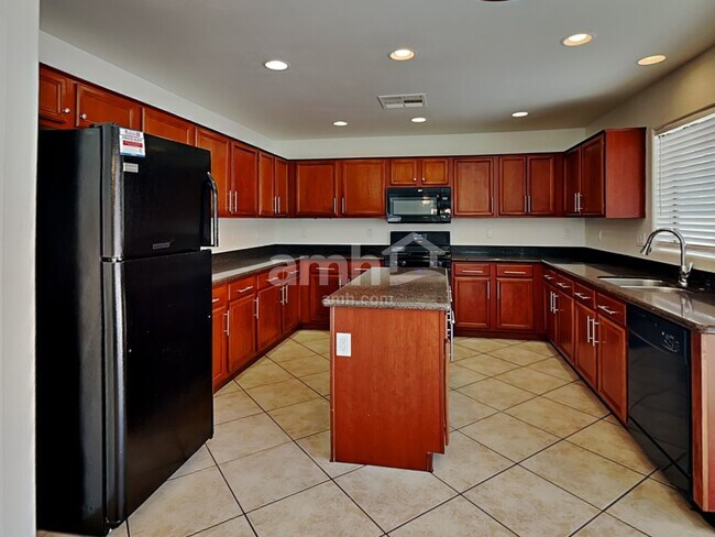 Foto del edificio - 7225 W Williams St