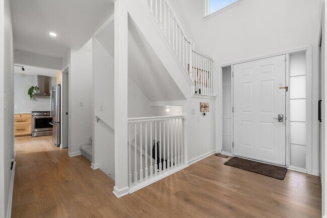 Building Photo - 4131 Rolling Meadow Ln