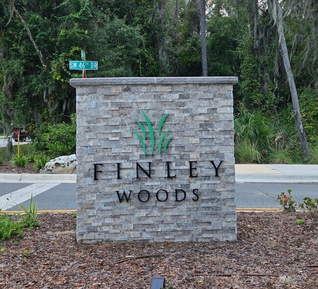 Foto del edificio - Welcome to the beautiful Finley Woods comm...