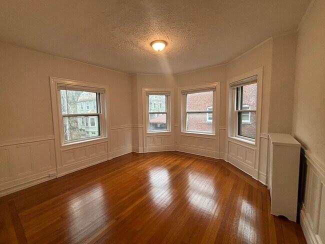 Foto del edificio - 6 Beals St