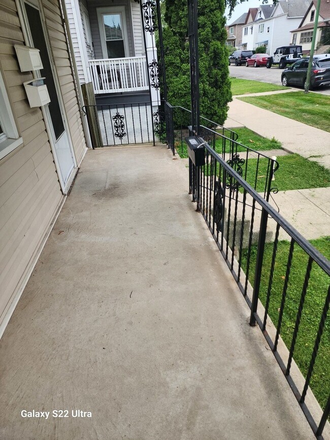 Foto del edificio - 13329 S Buffalo Ave