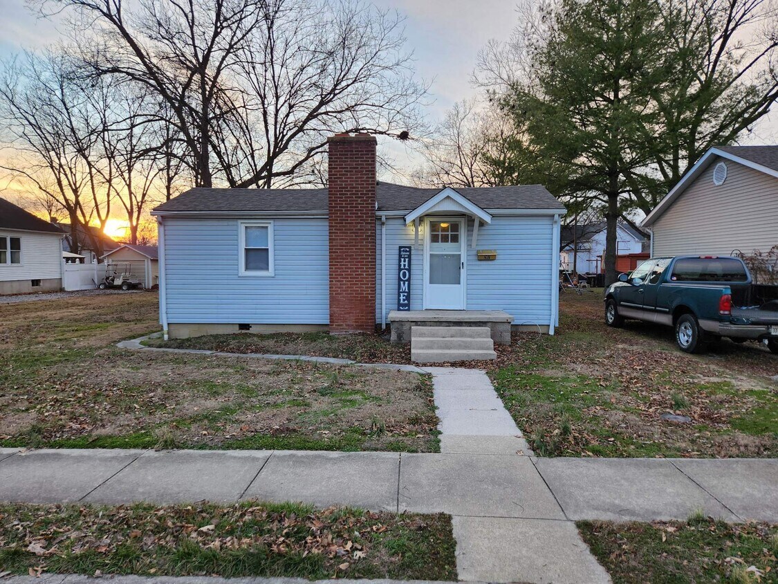 207 N Edison St, Freeburg, IL 62243 House Rental in Freeburg, IL