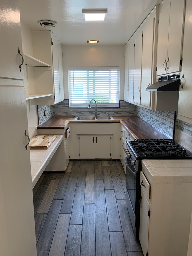 Foto del edificio - 915 Ocean Ave