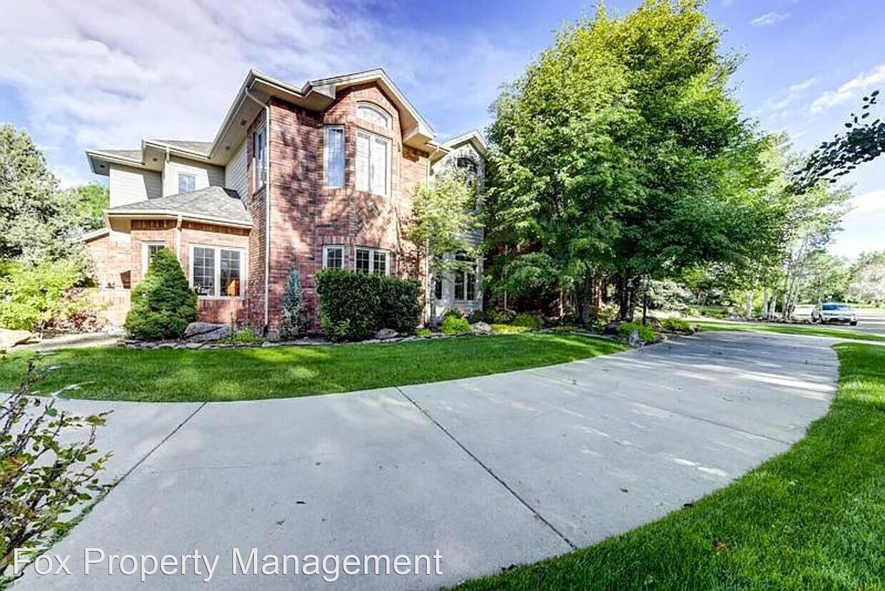 Primary Photo - 4 br, 3.5 bath House - 6308 Reserve Drive